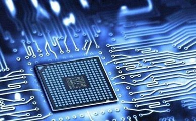 2018年一季度我國電子信息制造業(yè)發(fā)展態(tài)勢解析 集成電路、手機與計算機產(chǎn)量數(shù)據(jù)解讀